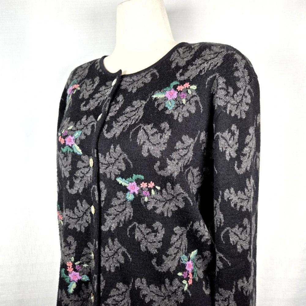 Talbots Black Floral Embroidered Cardigan Women's‎ L Button Up Cottagecore Bloom